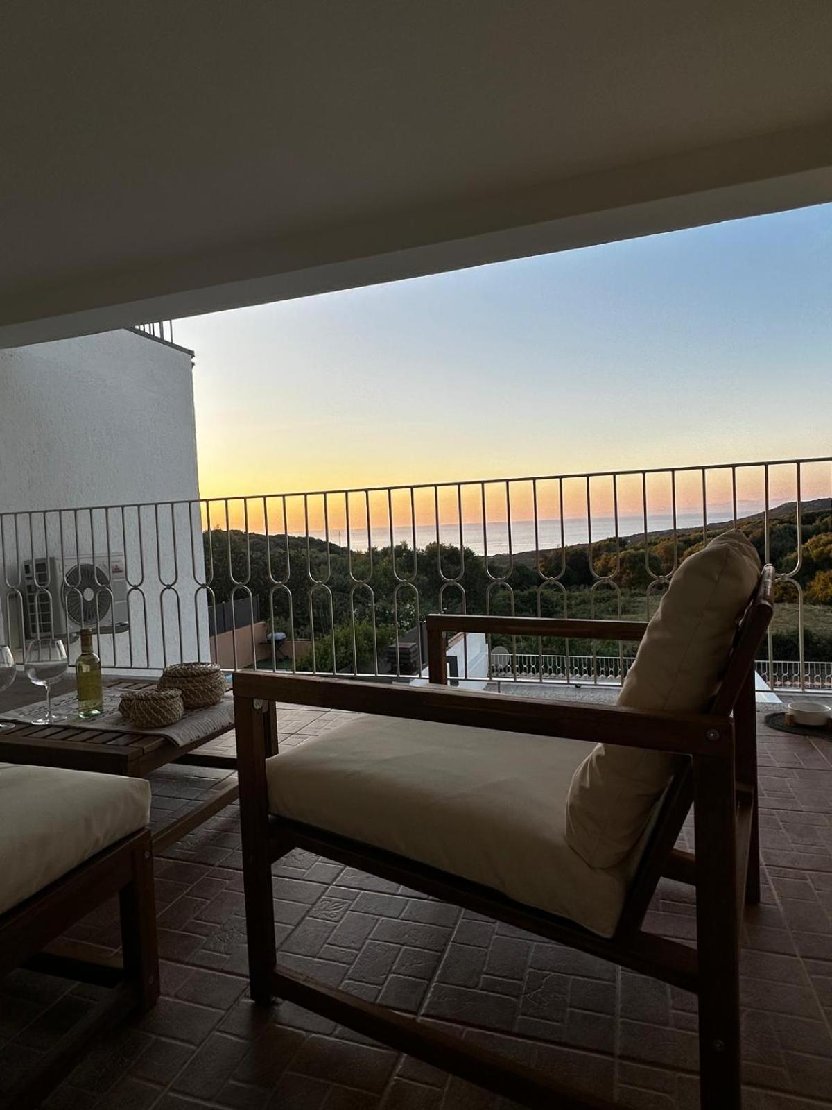 Сasa de vacaciones Costa Rossa View Sunset